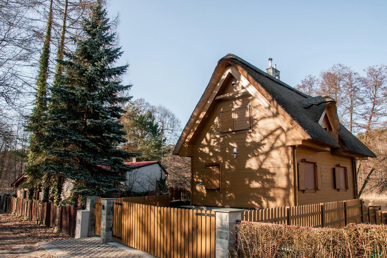 Dom Jeziorna Villa Lubiatow  Exterior photo